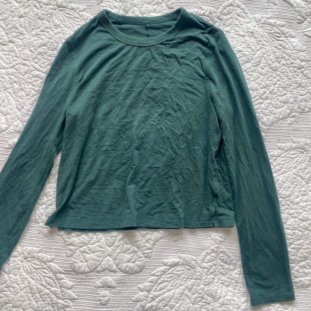 Green Lululemon Casual Long Sleeve (size 2)